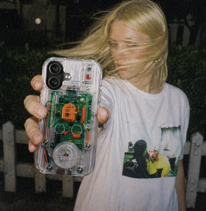 Clear Effect Y2K Circuit Board Tough Phone Case – Transparent Retro Tech iPhone Samsung Cover